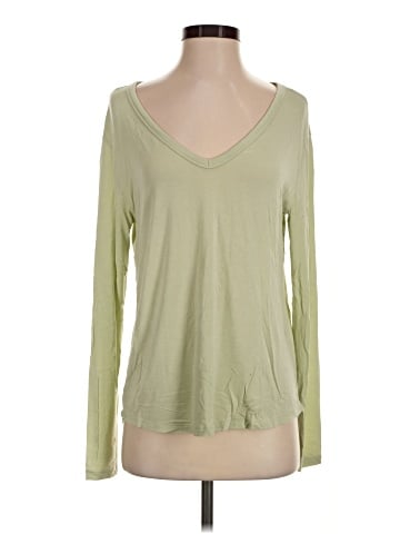American Eagle Outfitters Long Sleeve T-Shirt (view 1)