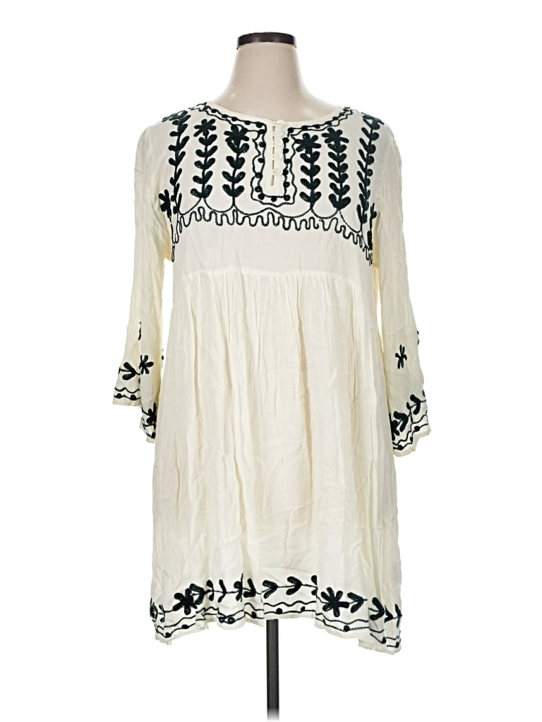 Pre-owned Exist Casual Dress In Ivory