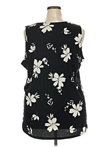 Lularoe Short Sleeve Blouse (view 2)