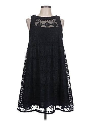 Donna Morgan Casual Dress (view 1)