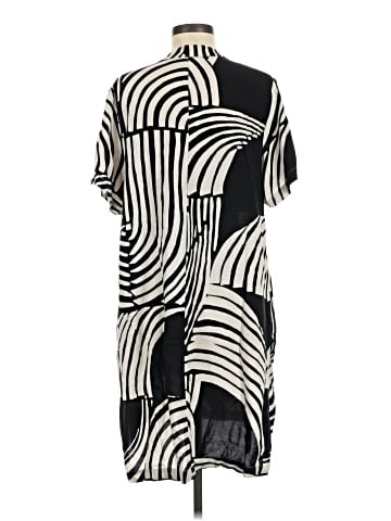 H&M Casual Dress (view 2)