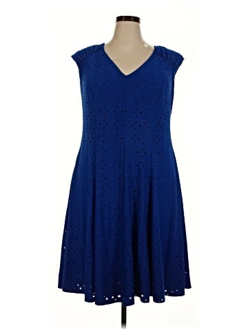 Roz & Ali Casual Dress (view 1)