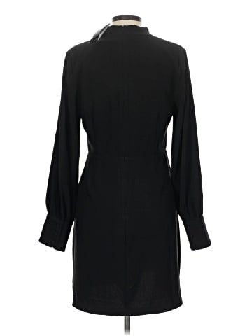 Banana Republic Factory Store Casual Dress (view 2)