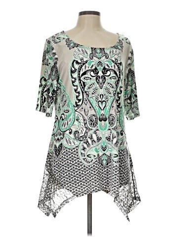 Valerie Stevens Short Sleeve T-Shirt (view 1)