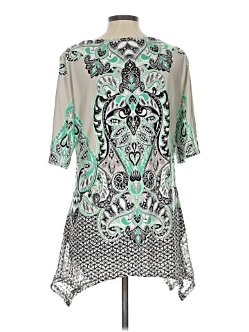 Valerie Stevens Short Sleeve T-Shirt (view 2)