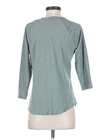Maurices 3/4 Sleeve Top (view 2)