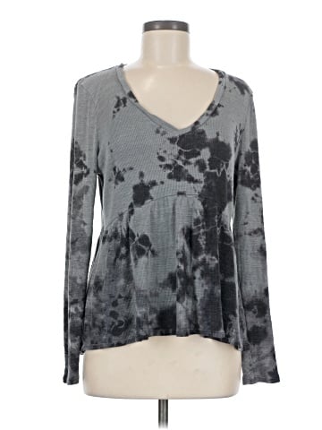 t.la Long Sleeve T-Shirt (view 1)