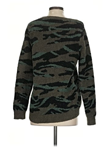 Barefoot Dreams Pullover Sweater (view 2)