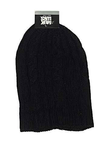 Muk Luks Beanie (view 1)