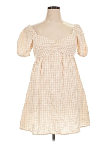 Hem & Thread Casual Dress (view 1)