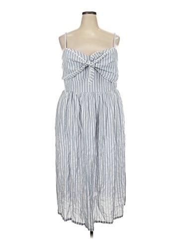 Old Navy Casual Dress (view 1)