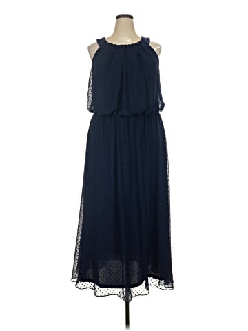Signature by Robbie Bee Casual Dress (view 1)