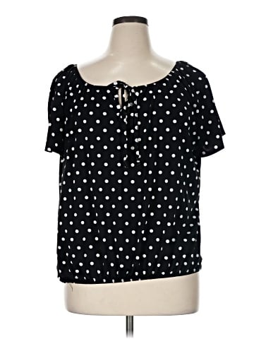 Star Vixen Short Sleeve Blouse (view 1)
