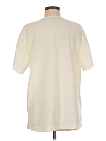 Sag Harbor Short Sleeve Top (view 2)