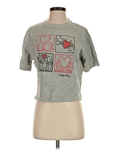 Uniqlo Short Sleeve T-Shirt (view 1)