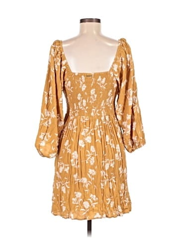 Billabong Casual Dress (view 2)