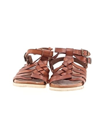 Wonder Nation Sandals (view 2)