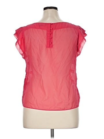 American Eagle Outfitters Sleeveless Blouse (view 2)