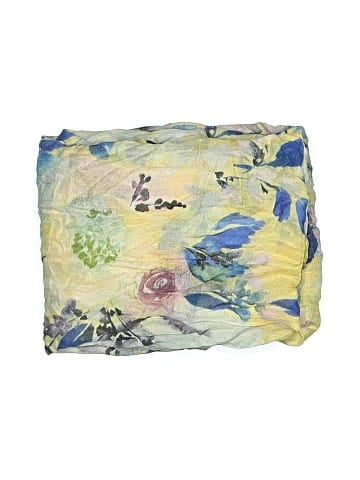 Unbranded Scarf (view 2)