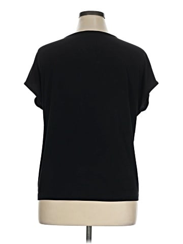 Liz Claiborne Short Sleeve T-Shirt (view 2)