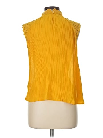 Haute Monde Sleeveless Blouse (view 2)