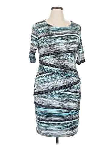 Jane and Delancey Casual Dress (view 1)