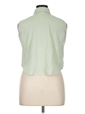 Jon & Anna Sleeveless Blouse (view 2)