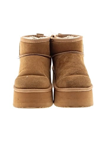 Dream Pairs Ankle Boots (view 2)