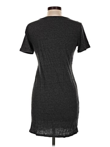 Urban Outfitters Casual Dress (view 2)