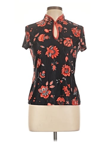 Xhilaration Short Sleeve Blouse (view 1)