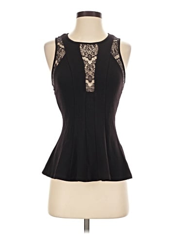 Dynamite Sleeveless Blouse (view 1)