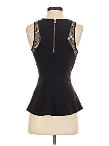 Dynamite Sleeveless Blouse (view 2)
