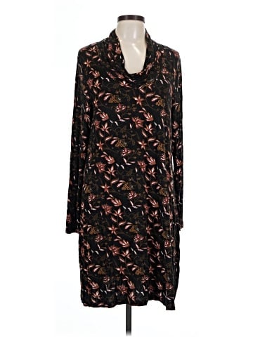 Charlie Paige Casual Dress (view 1)