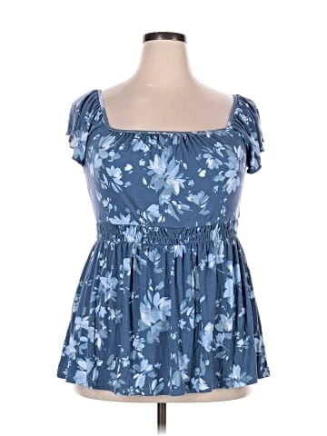 Torrid Short Sleeve Top (view 1)