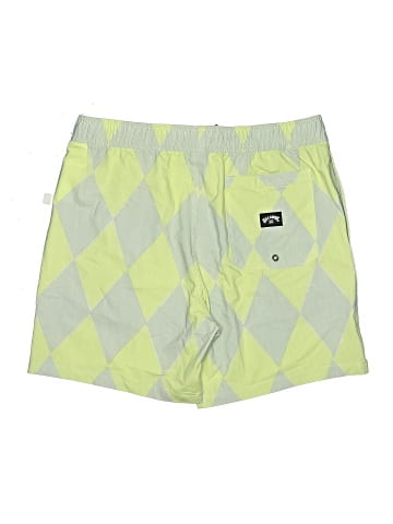 Billabong Shorts (view 2)