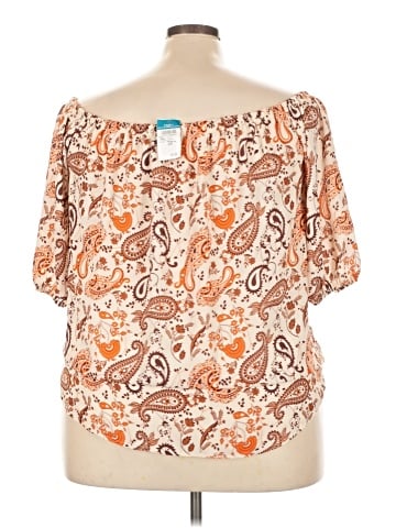rue21 Short Sleeve Blouse (view 2)
