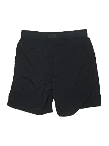 Uniqlo Cargo Shorts (view 2)