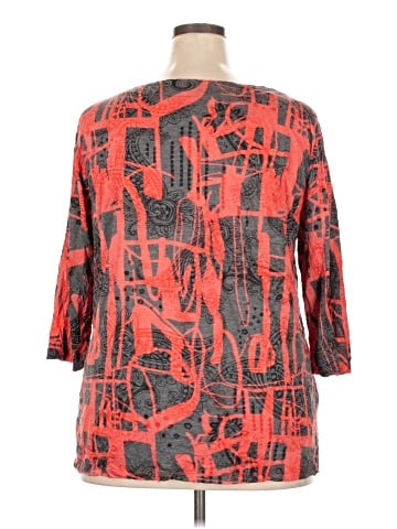 Shana 3/4 Sleeve T-Shirt (view 2)