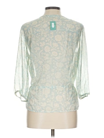 Maurices 3/4 Sleeve T-Shirt (view 2)