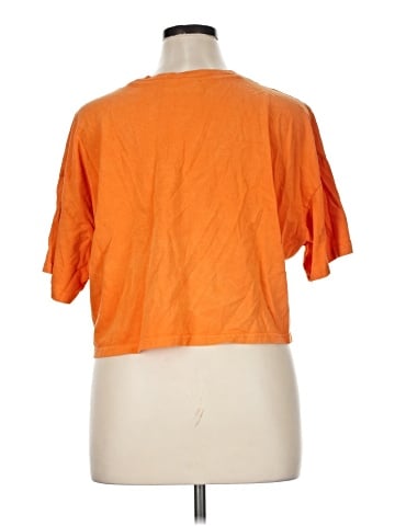 Forever 21 Short Sleeve T-Shirt (view 2)
