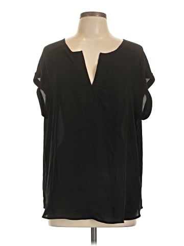New York & Company Short Sleeve T-Shirt (view 1)