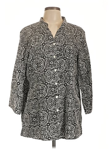 Silhouettes 3/4 Sleeve Button-Down Shirt (view 1)