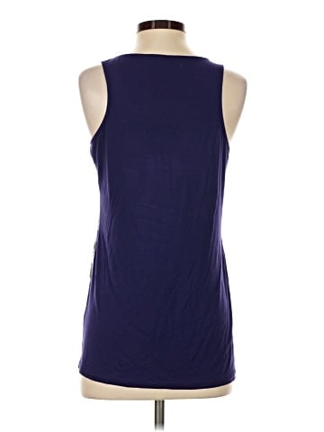 Outback Red Tank Top (view 2)