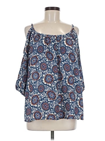 Le Lis 3/4 Sleeve Blouse (view 1)