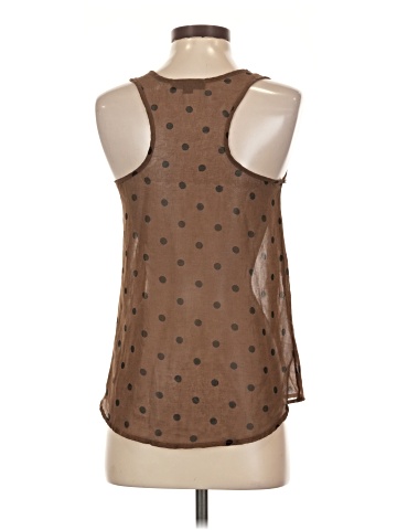 Iris Basic Sleeveless Blouse (view 2)