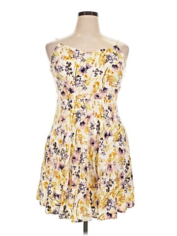 Old Navy Casual Dress (view 1)