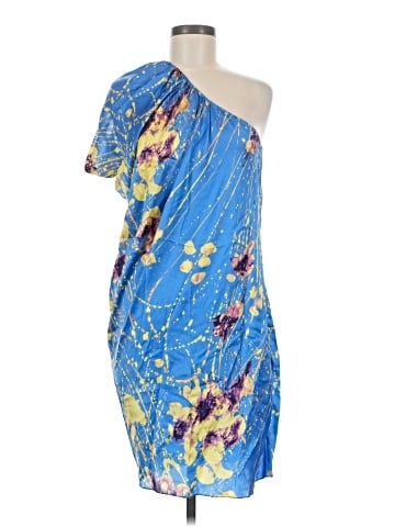 Elie Tahari Casual Dress (view 1)