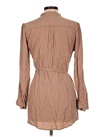 Ezra 3/4 Sleeve Button-Down Shirt (view 2)