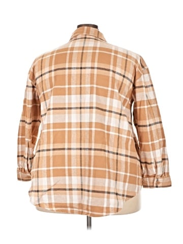 Lane Bryant Long Sleeve Button-Down Shirt (view 2)