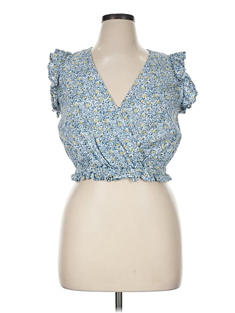Pre-owned Universal Thread Sleeveless Blouse In Blue